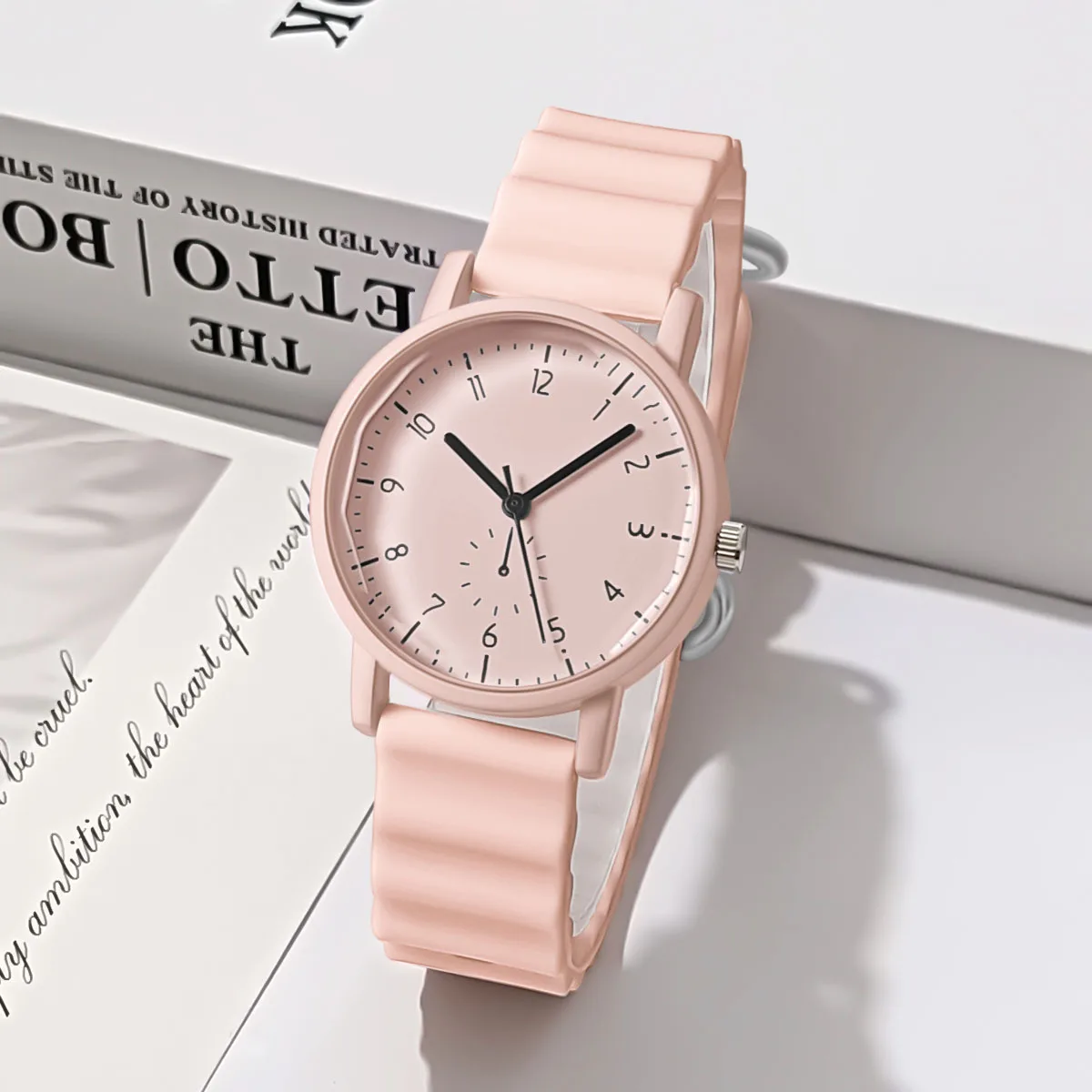 New Women Watches Fashion Sili - Silicone Band Women のレビューと価格