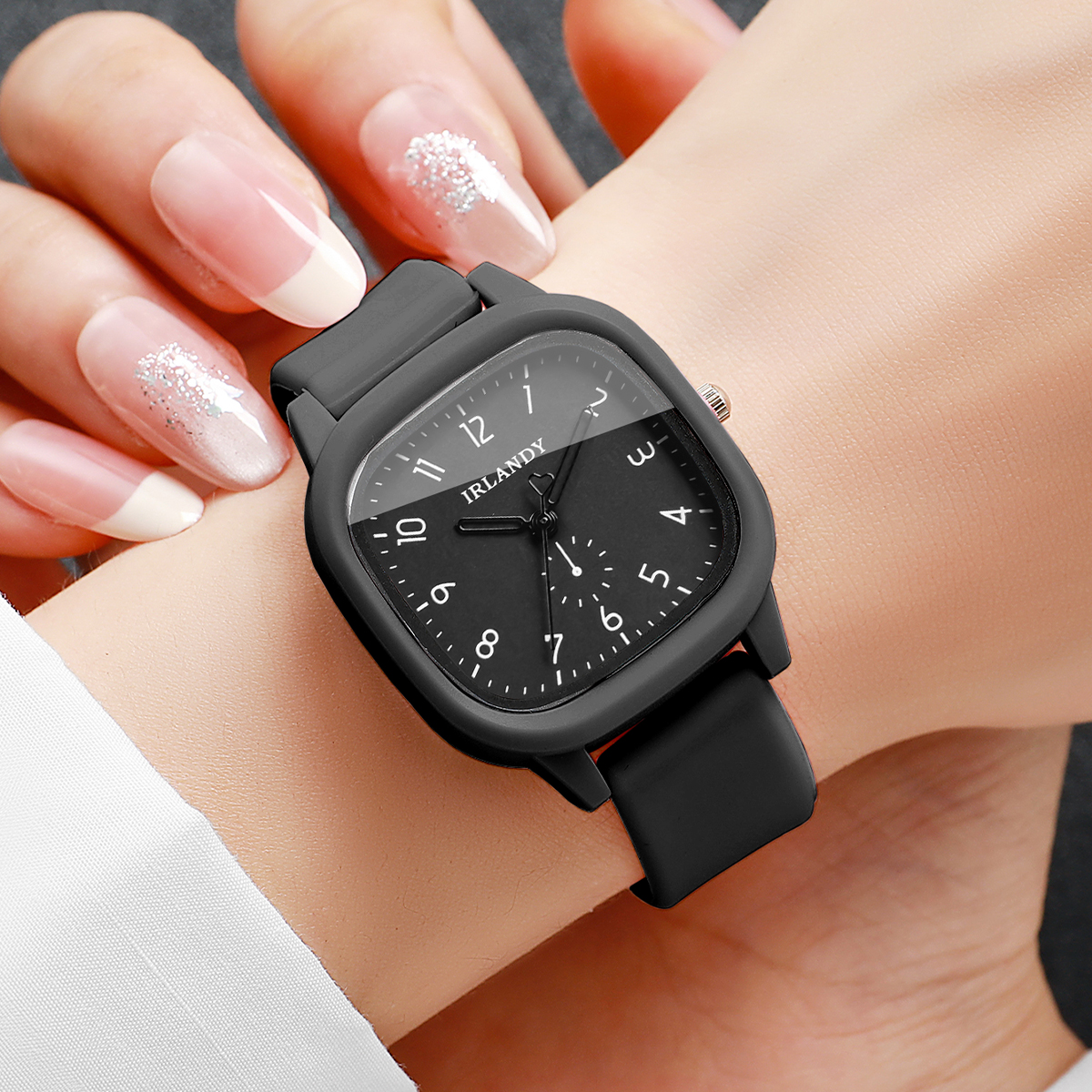 2PCS/Set Fashion Square Arabic - Silicone Band Women のレビューと価格