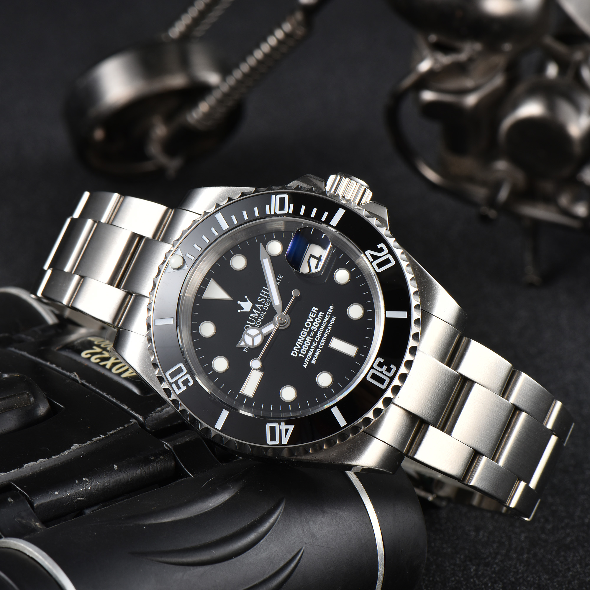 40mm watch Automatic mechanica - Stainless Bracelet Diver のレビューと価格