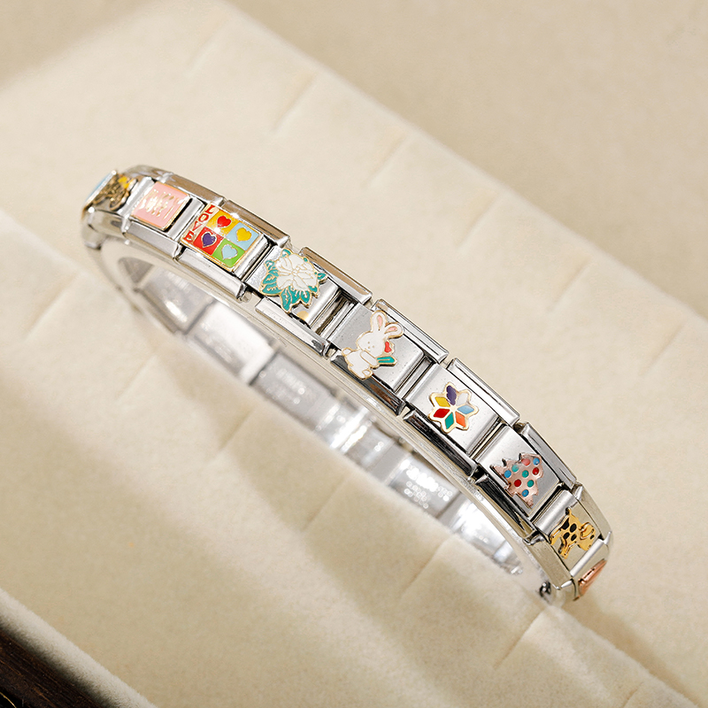 Hapiship Original Daisy Horse  - Butterfly Clasp Deployant のレビューと価格