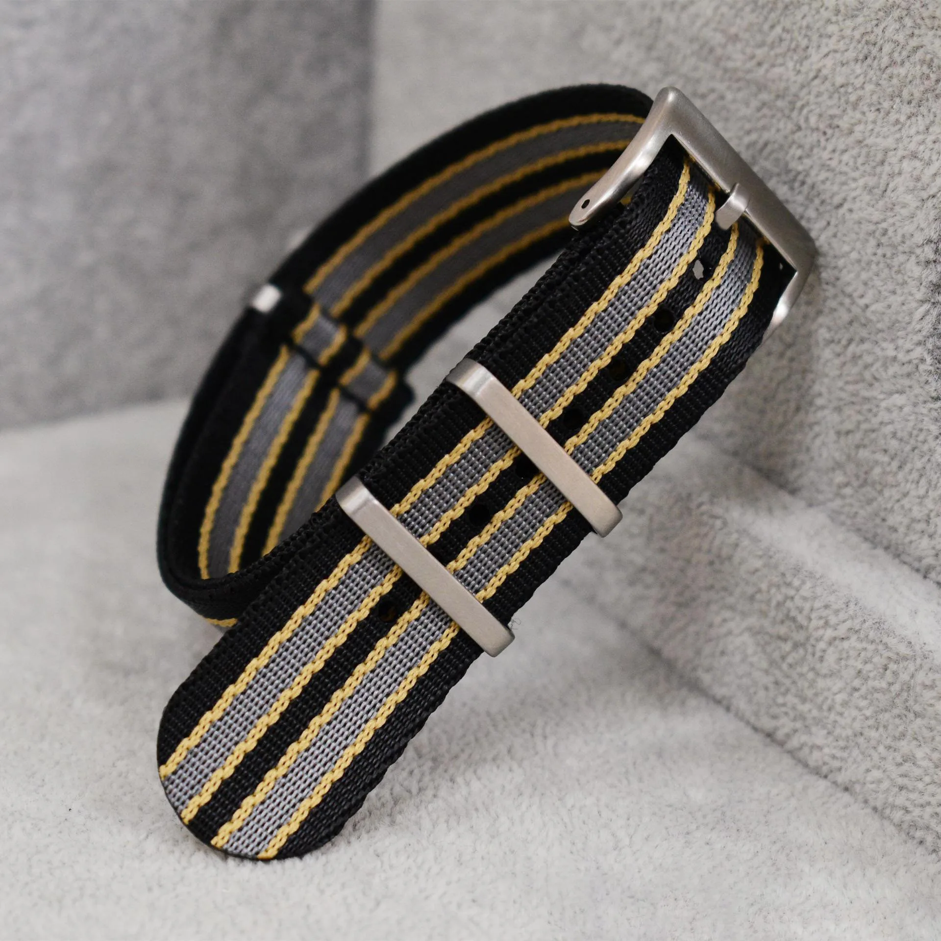 20mm Nylon Watch Strap for Ome - Nato Strap Nylon のレビューと価格